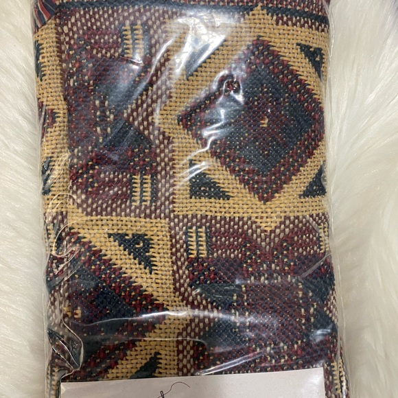 Jacquard table runners bundle of 2 13”x70” - Picture 2 of 7